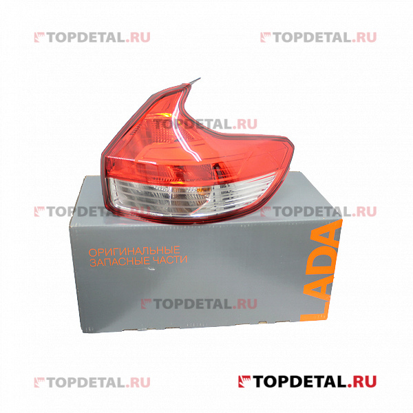Фонарь задний правый X-Ray