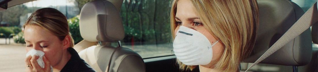 Как избавиться от посторонних запахов в салоне автомобиля